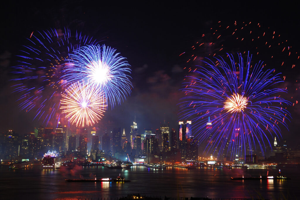fire-works-from-palm-jumeirah